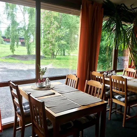 Hotel Aqualand Penzion - Free Parking Poprad